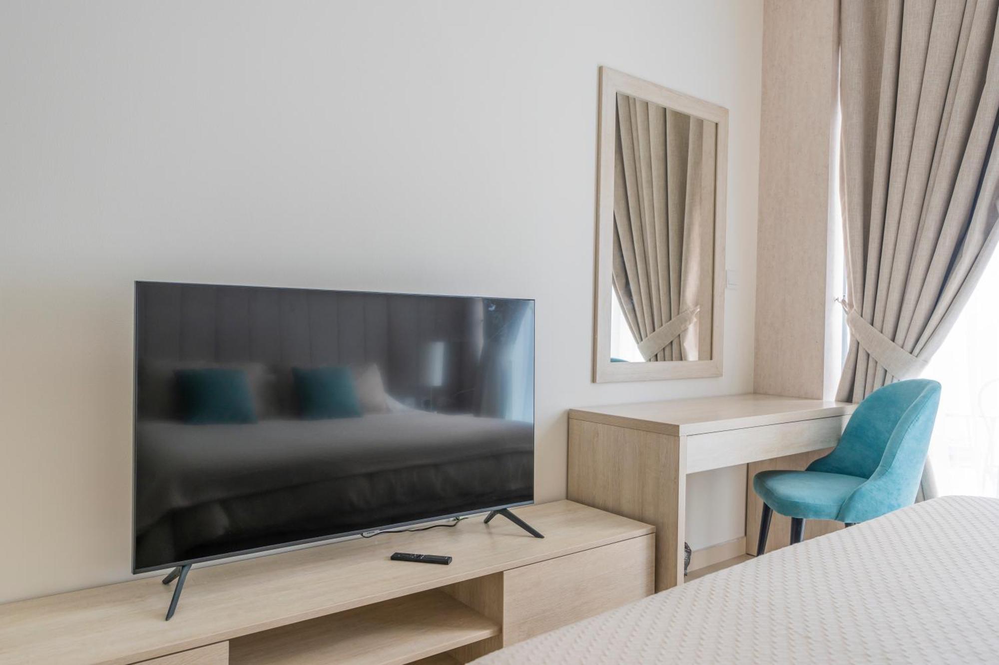 Studio With Pool And Private Beach Access On Palm Jumeirah Dubai Exterior photo